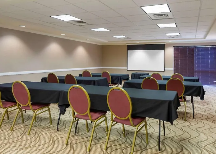 Comfort Suites Ontario Airport Convention Center